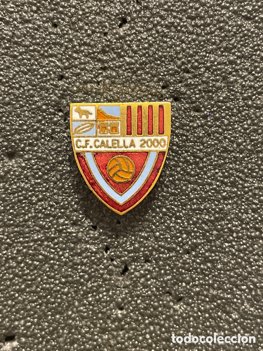 Colecionismo desportivo: Pin 965 C.F. CALELLA 2000 - Calella de Mar (Barcelona)