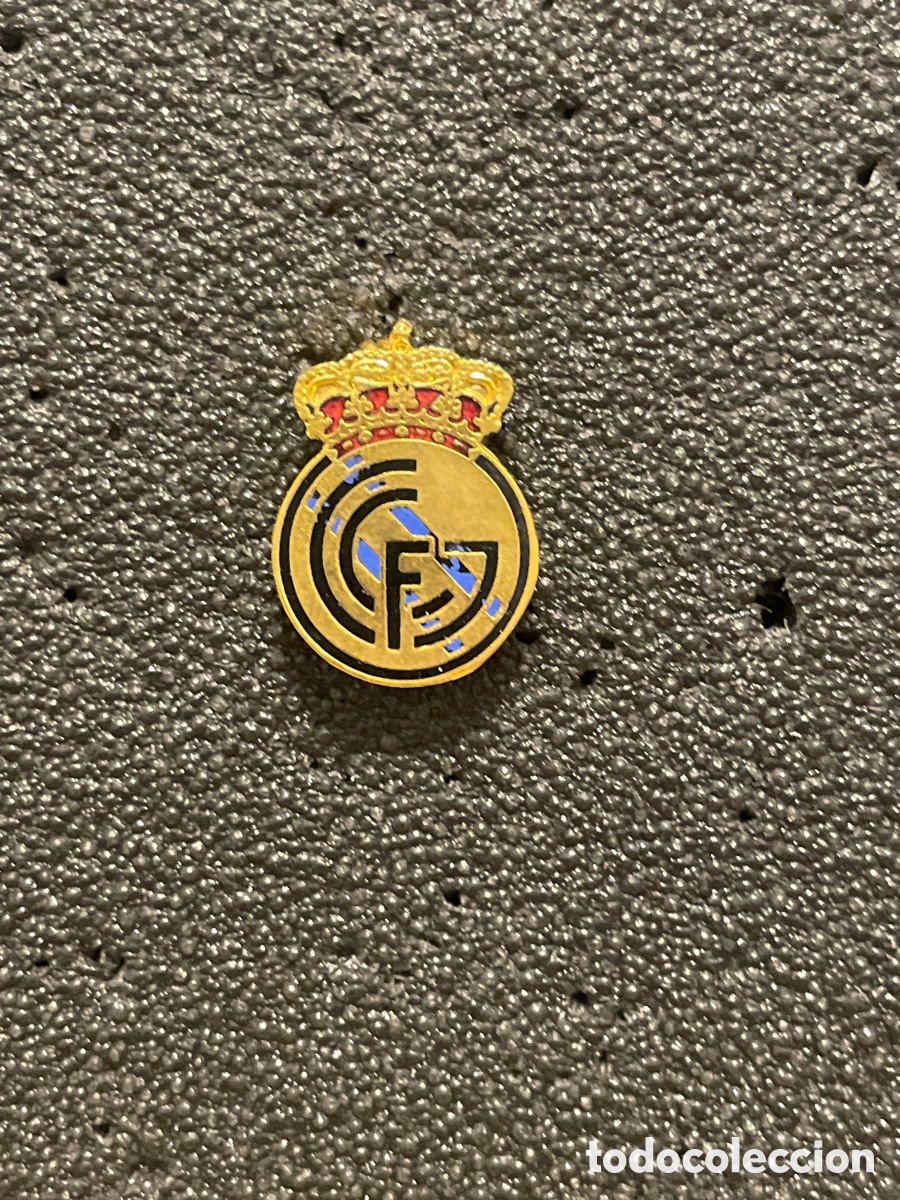 Collezionismo sportivo: Pin 1049 GUISSONA C.F. - Guissona (Lleida)