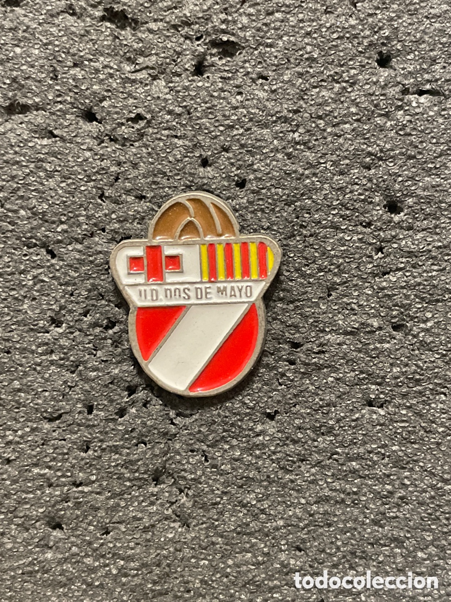 Collectionnisme sportif: Pin 1170 U.D. DOS DE MAYO - Barcelona