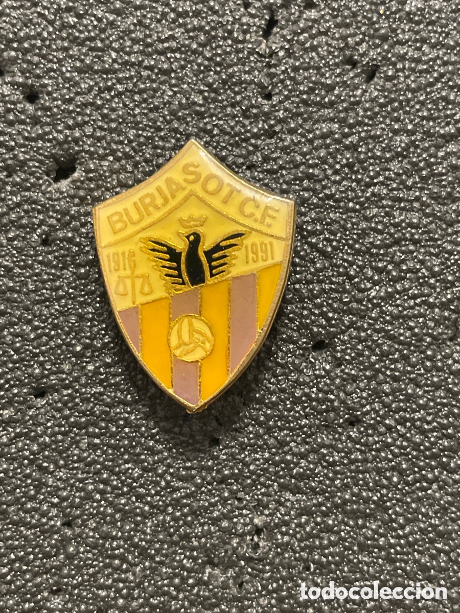 Sports collectibles: Pin 18 BURJASOT C.F. - Burjasot (Valencia)