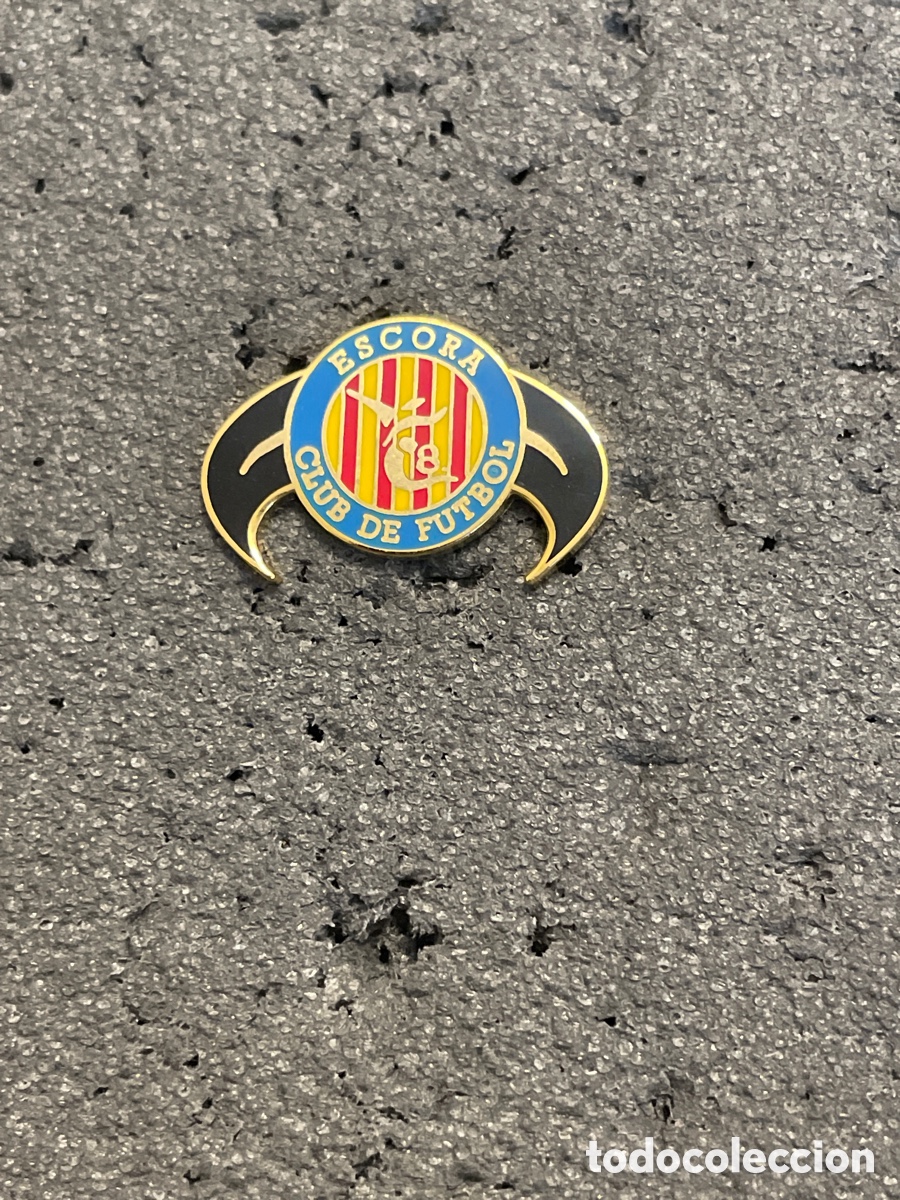 Collectionnisme sportif: Pin 128 ESCORA C.F. - Canals (Valencia)