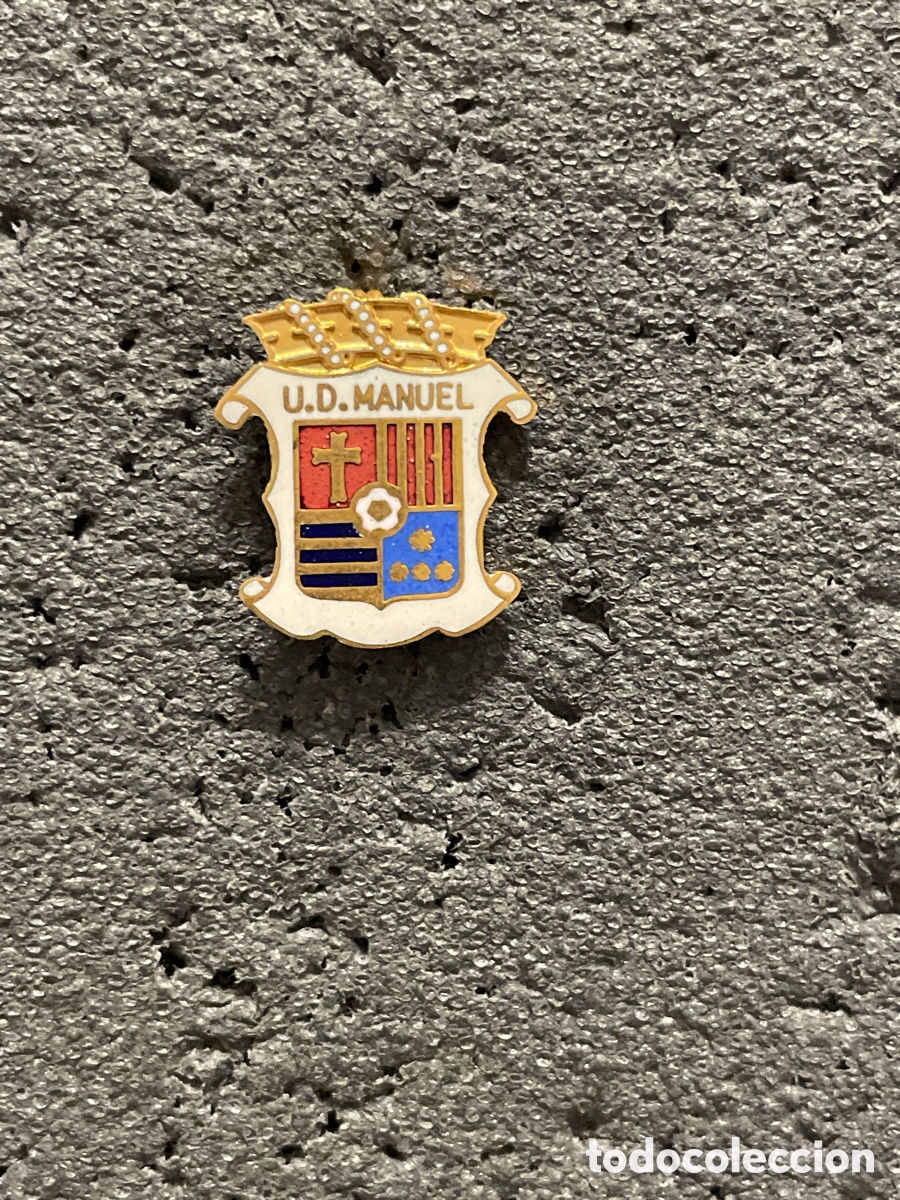 Coleccionismo deportivo: Pin 173 U.D. MANUEL - Manuel (Valencia) - Foto 1