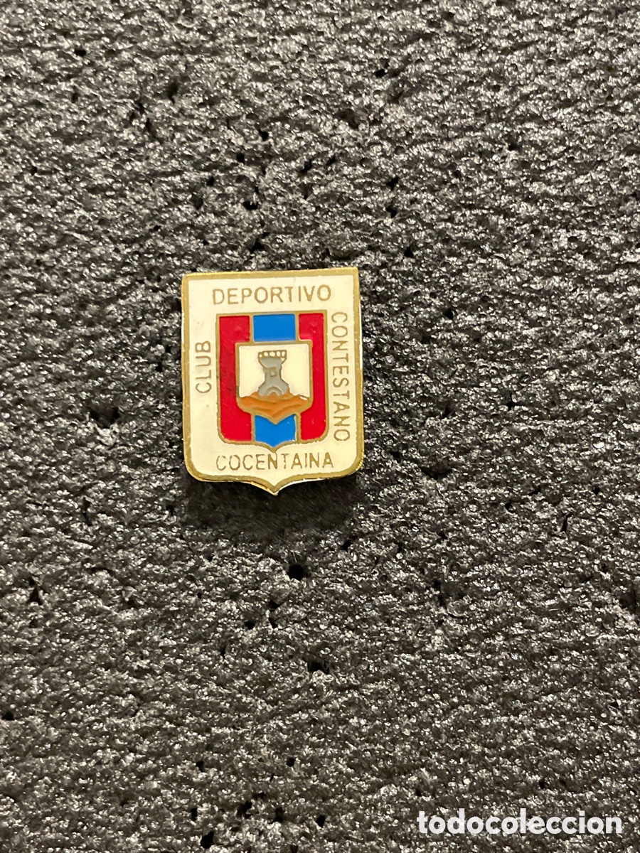 Sports collectibles: Pin 256 C.D. CONTESTANO - Cocentaina (Alicante)