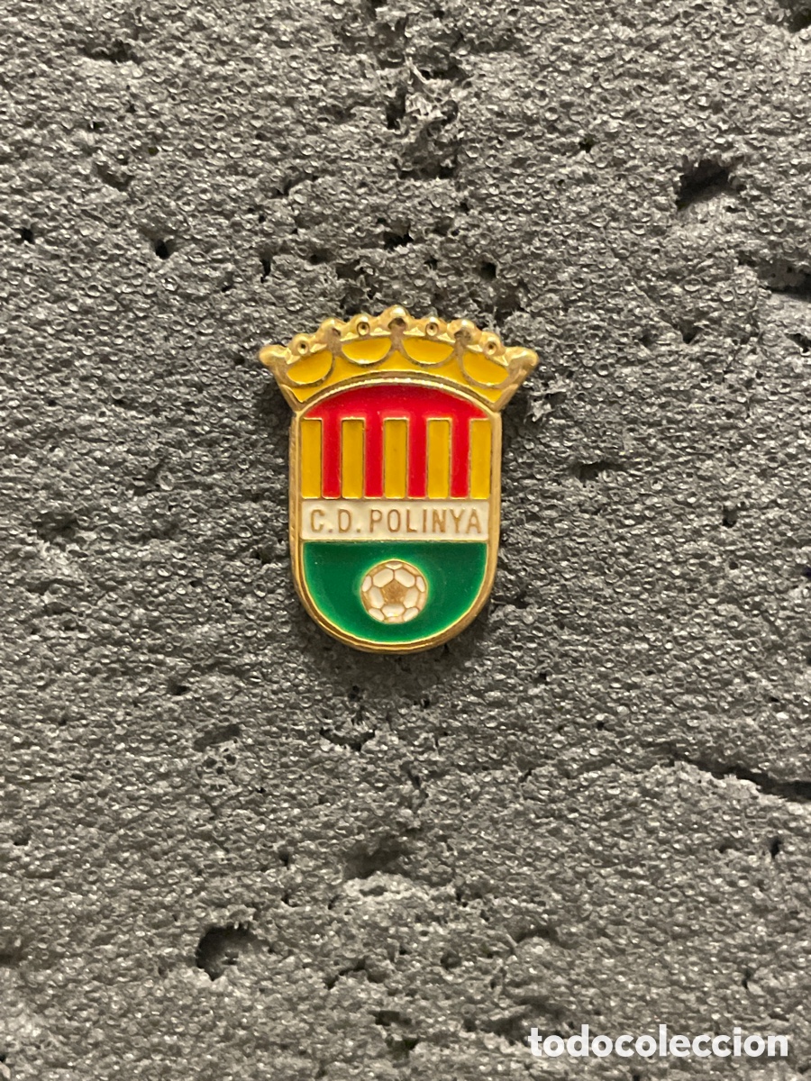 Sports collectibles: Pin 325 C.D. POLINYA - Polinya (Valencia)