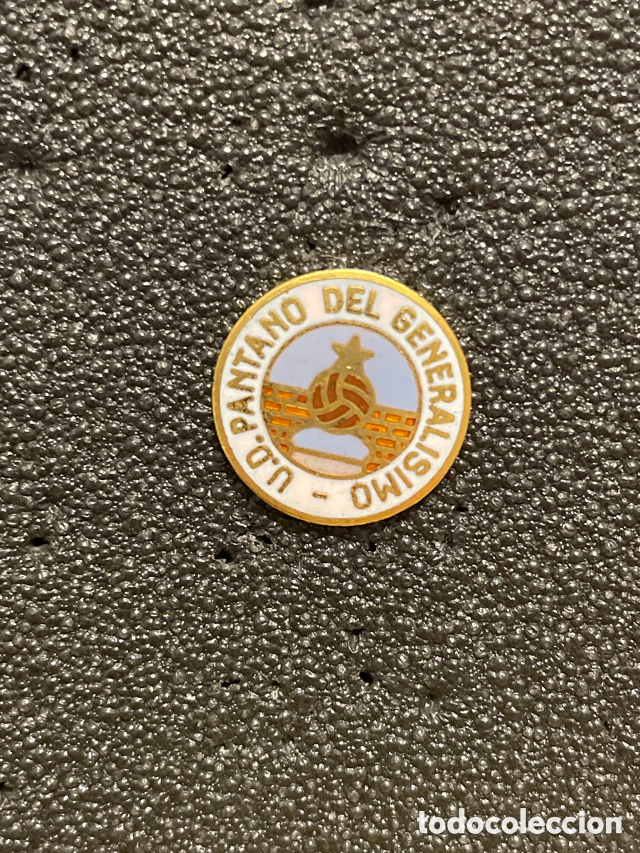 Coleccionismo deportivo: Pin 477 U.D. PANTANO DEL GENERALISIMO - Benageber (Valencia)