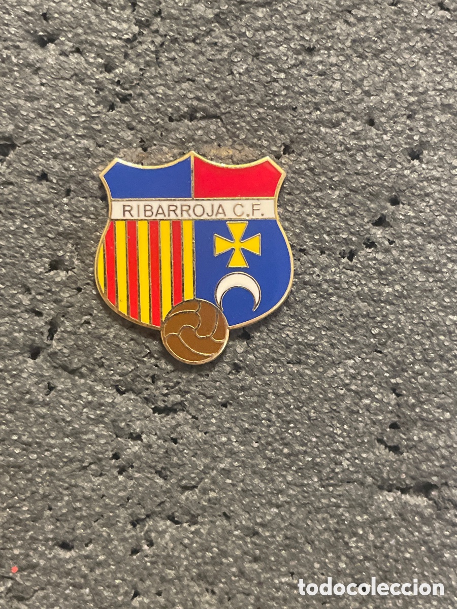 Sammelleidenschaft Sport: Pin 554 RIBARROJA C.F. - Ribarroja (Valencia)