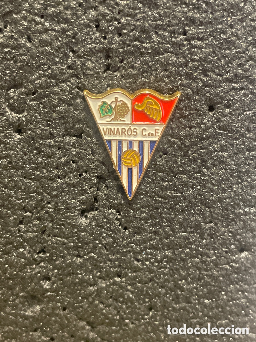 Coleccionismo deportivo: Pin 579 VINAROS - Vinar&ograve;s (Castell&oacute;)