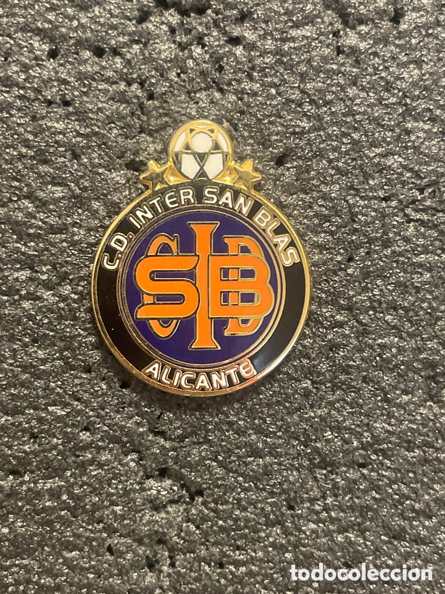 Coleccionismo deportivo: Pin 599 C.D. INTER SAN BLAS - Alicante