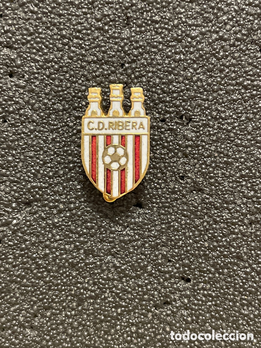 Sports collectibles: Pin 643 C.D. RIBERA - Ribera de Cabanes (Castellon)