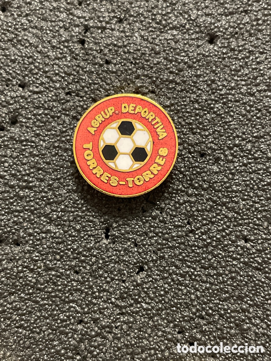 Collectionnisme sportif: Pin 707 A.D. TORRES TORRES - Torres Torres (Valencia)