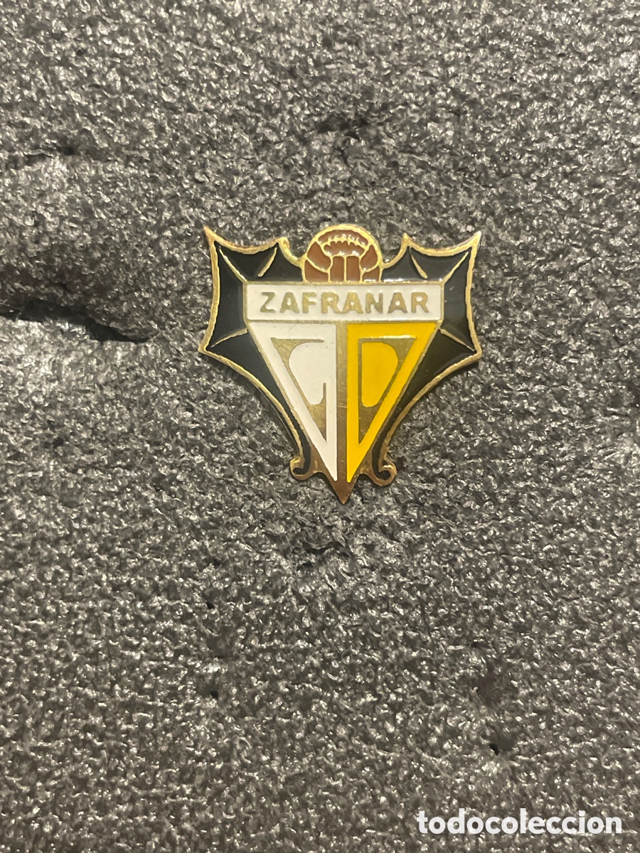 Collectionnisme sportif: Pin 742 C.D. ZAFRANAR - Valencia