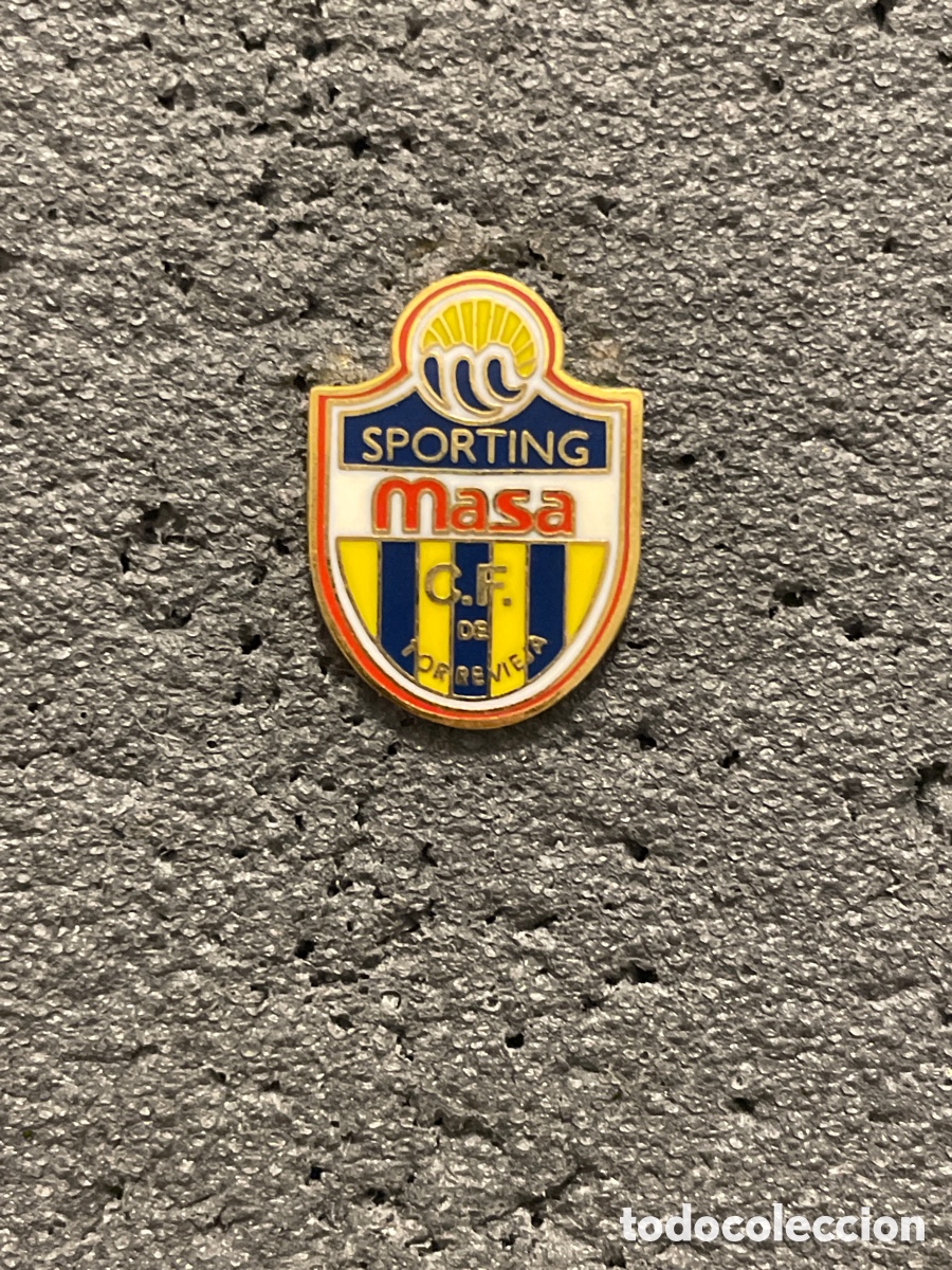 Coleccionismo deportivo: Pin 787 SPORTING MASA C.F. - Torrevieja (Alicante)
