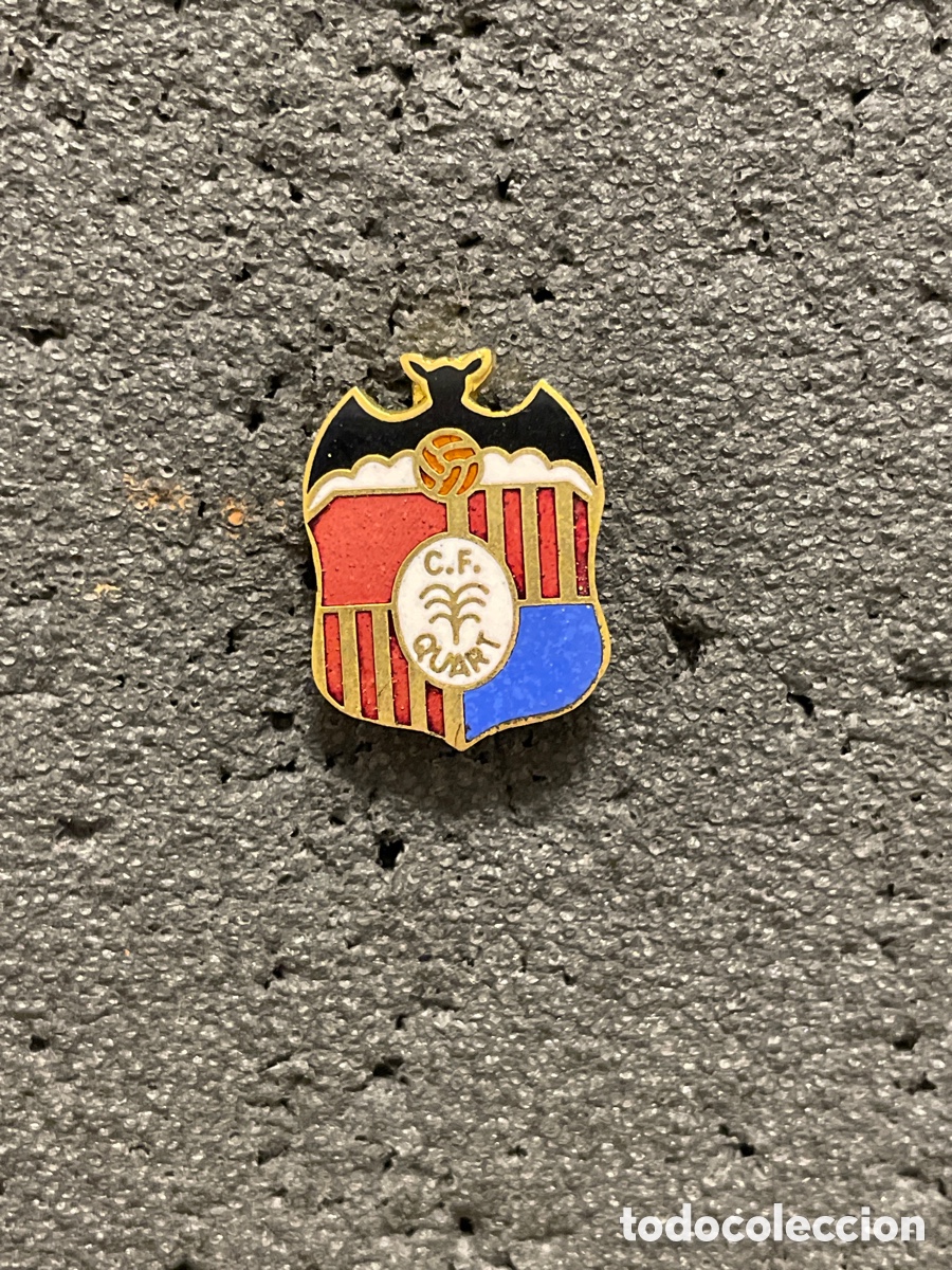 Coleccionismo deportivo: Pin 793 C.F. QUART - Quart de les Valls (Valencia)