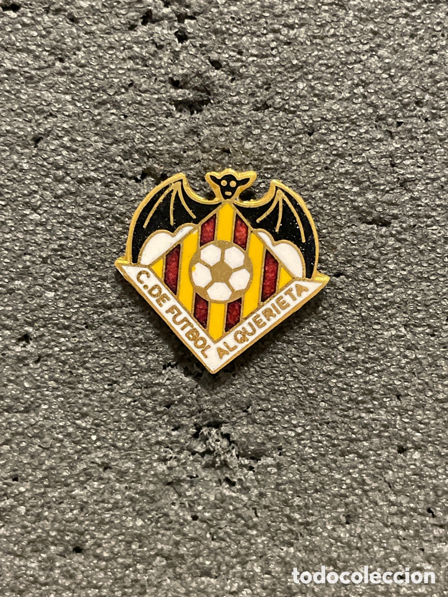 Collectionnisme sportif: Pin 808 C.F. ALQUERIETA - Alcira (Valencia)