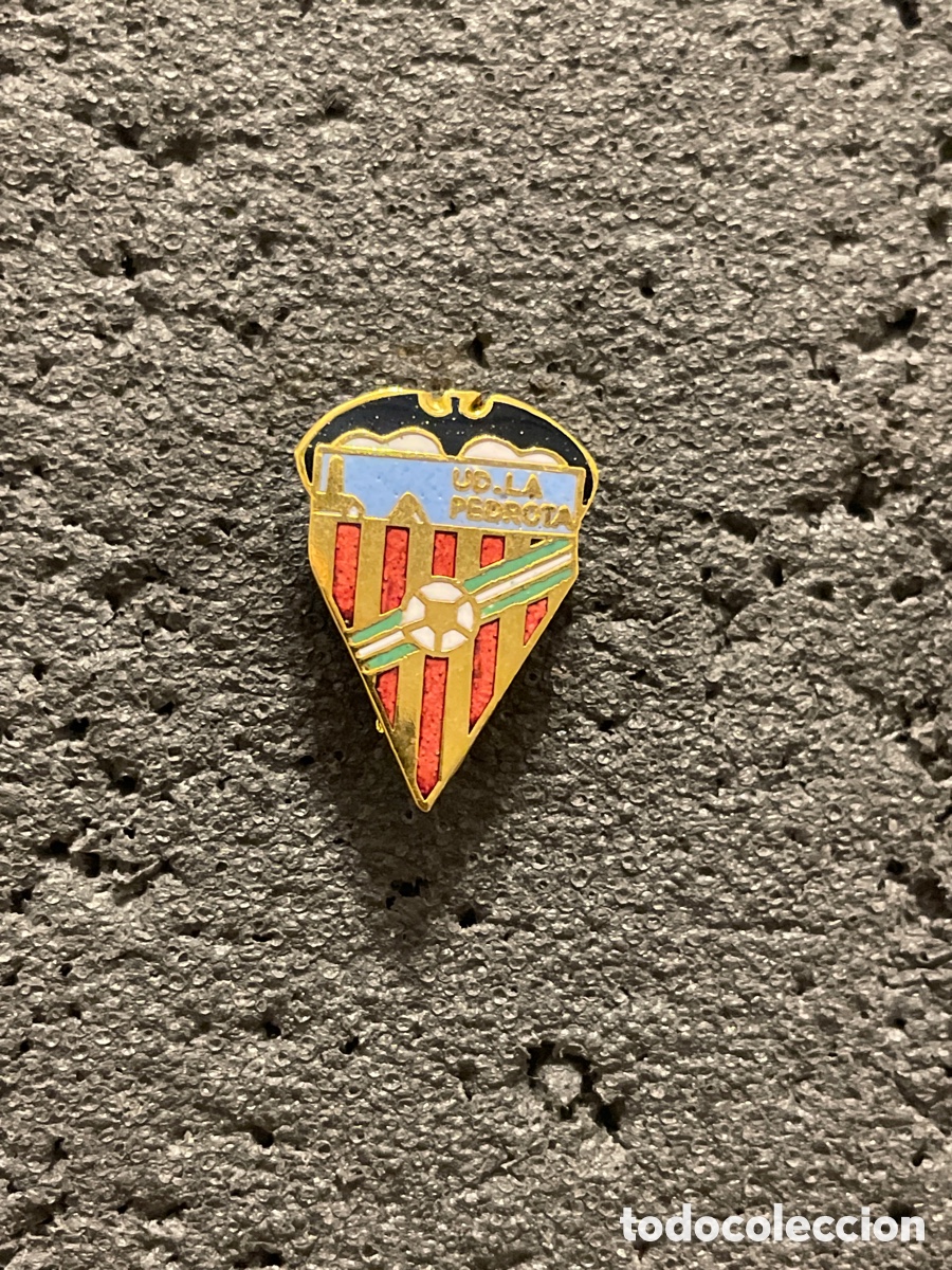 Colecionismo desportivo: Pin 876 U.D. LA PEDROTA - Aldaya (Valencia)