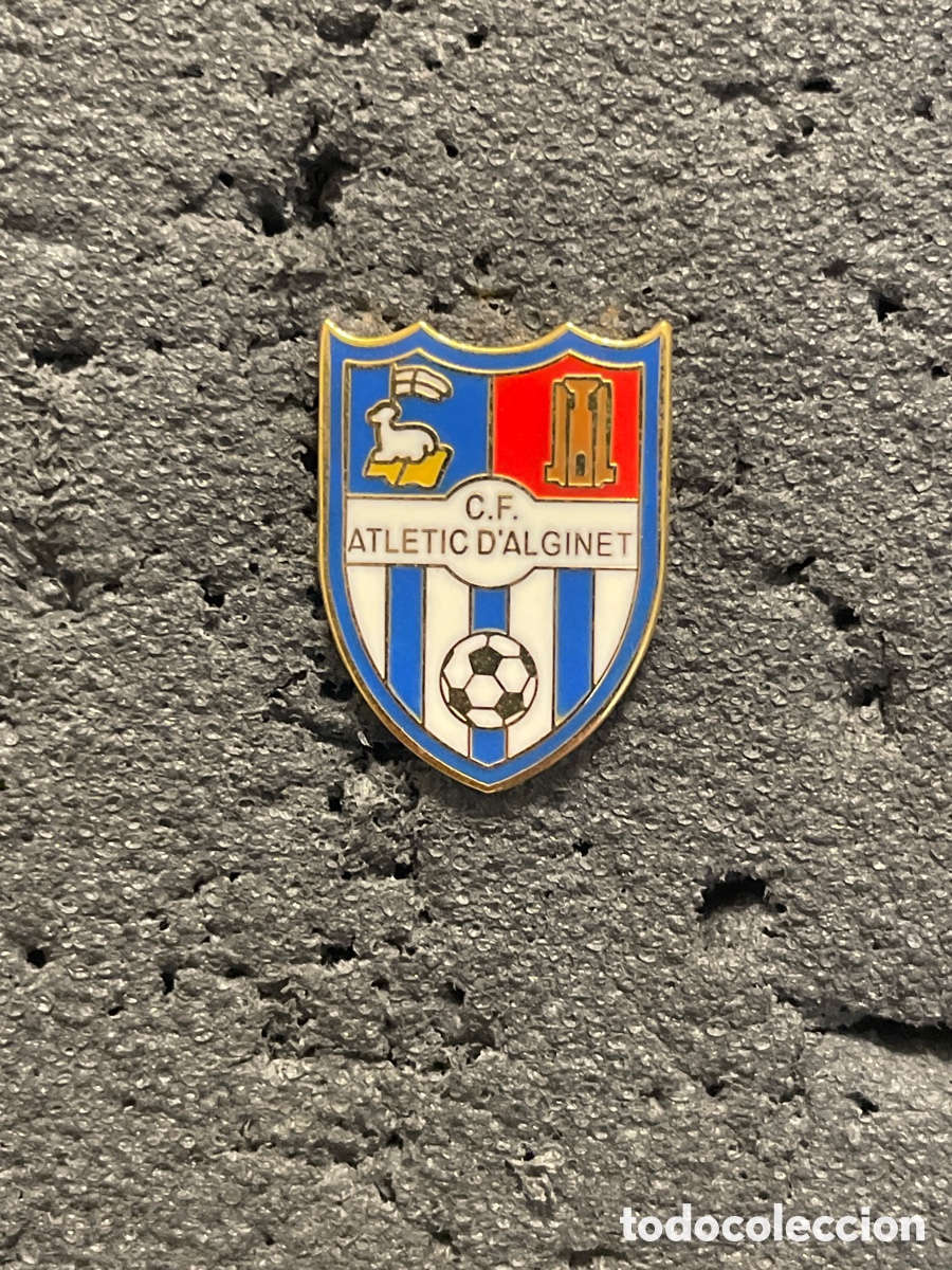 Sammelleidenschaft Sport: Pin 940 C.F. ATLETIC D&rsquo;ALGINET - Alginet (Valencia)
