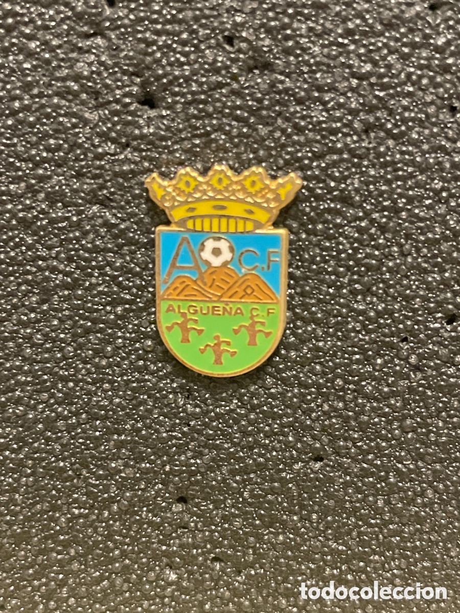 Sammelleidenschaft Sport: Pin 974 ALGUE&Ntilde;A C.F. - Algue&ntilde;a (Alicante)
