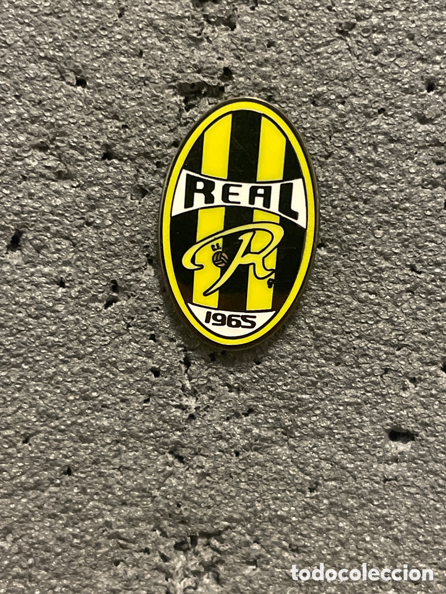 Sammelleidenschaft Sport: Pin 1087 REAL DE GANDIA C.F. - Gand&iacute;a (Valencia)