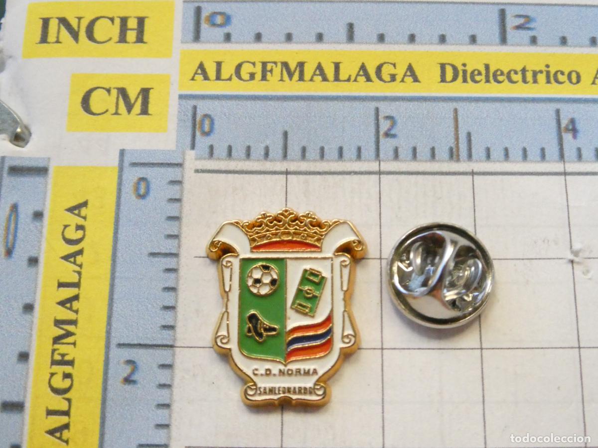 Colecionismo desportivo: PIN DE DEPORTES. F&Uacute;TBOL. CD NORMA SAN LEONARDO SORIA. EQUIPO EQUIPO