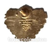 Coleccionismo deportivo: Pin Real Zaragoza oficial - Foto 2