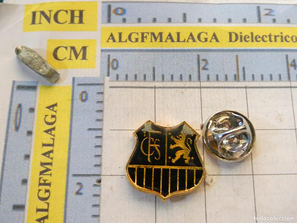 Coleccionismo deportivo: PIN DE DEPORTES. FÚTBOL. 1 FC SAARBRUCKEN ALEMANIA. ESCUDO DEL EQUIPO