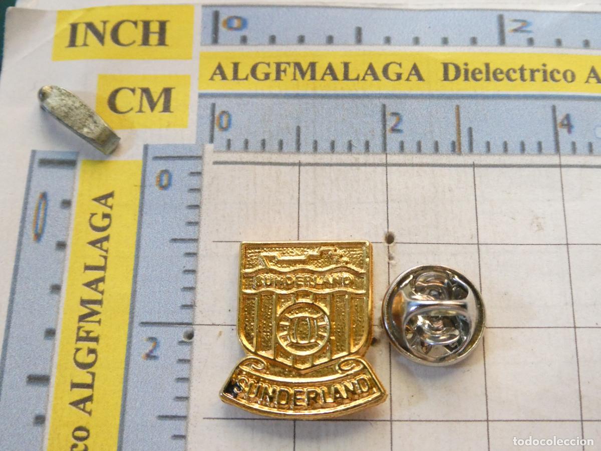 Coleccionismo deportivo: PIN DE DEPORTES. FÚTBOL. FC SUNDERLAND INGLATERRA. ESCUDO DEL EQUIPO