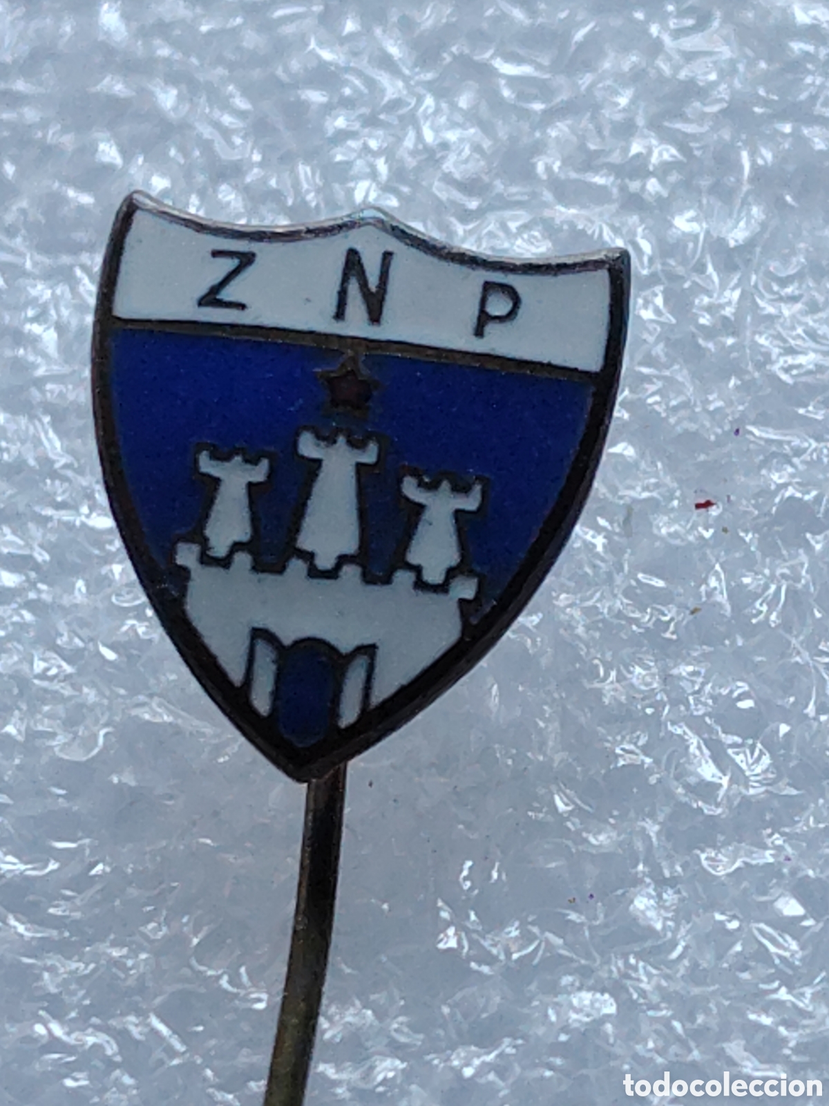 Colecionismo desportivo: PIN FUTBOL AGUJA, FEDERACI&Oacute;N DE F&Uacute;TBOL DE ZAGREB, CROACIA