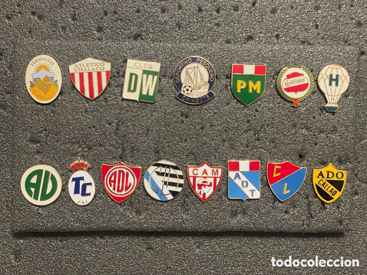 Coleccionismo deportivo: LOTE 3 DE 15 PINS DE PERU - Foto 1