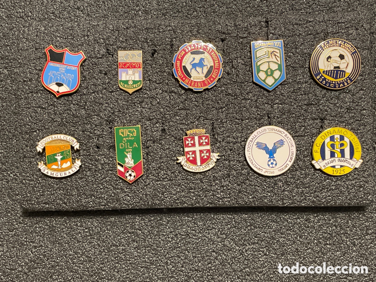 Coleccionismo deportivo: LOTE 2 DE 10 PINS DE GEORGIA - Foto 1