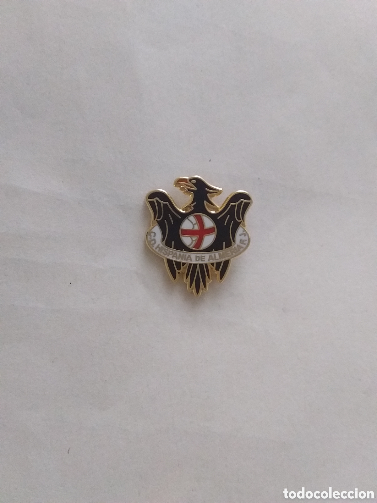 Collezionismo sportivo: Pin- Club Deportivo Hispania Frente Juventud ( Almer&iacute;a)