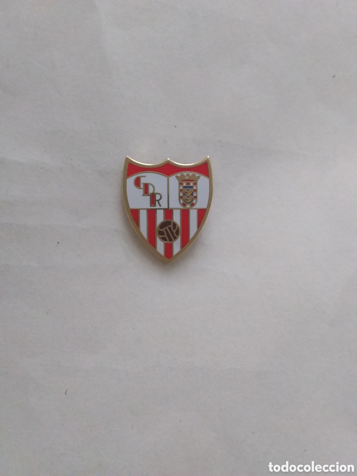 Collezionismo sportivo: Pin - Club Deportivo Real ( Melilla)