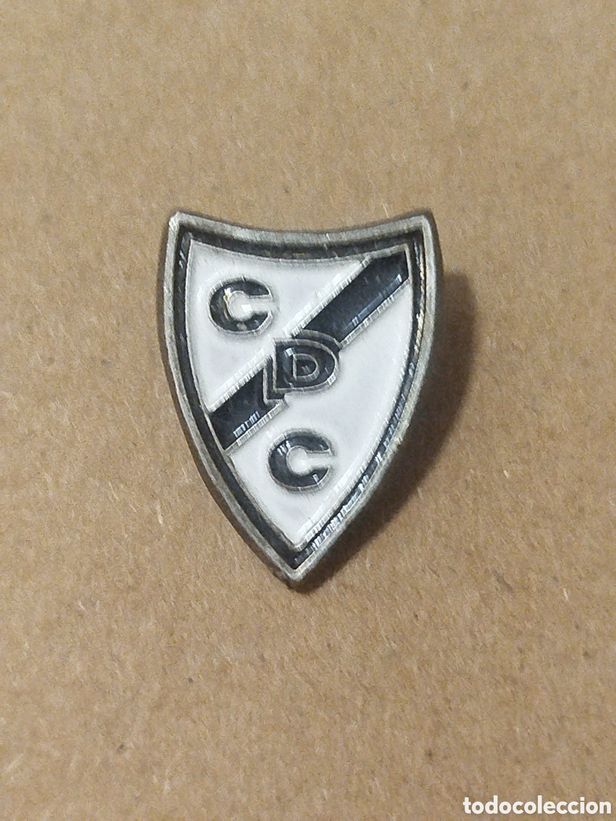 Collectionnisme sportif: PINS DE FUTBOL CD CARABANCHEL.MADRID