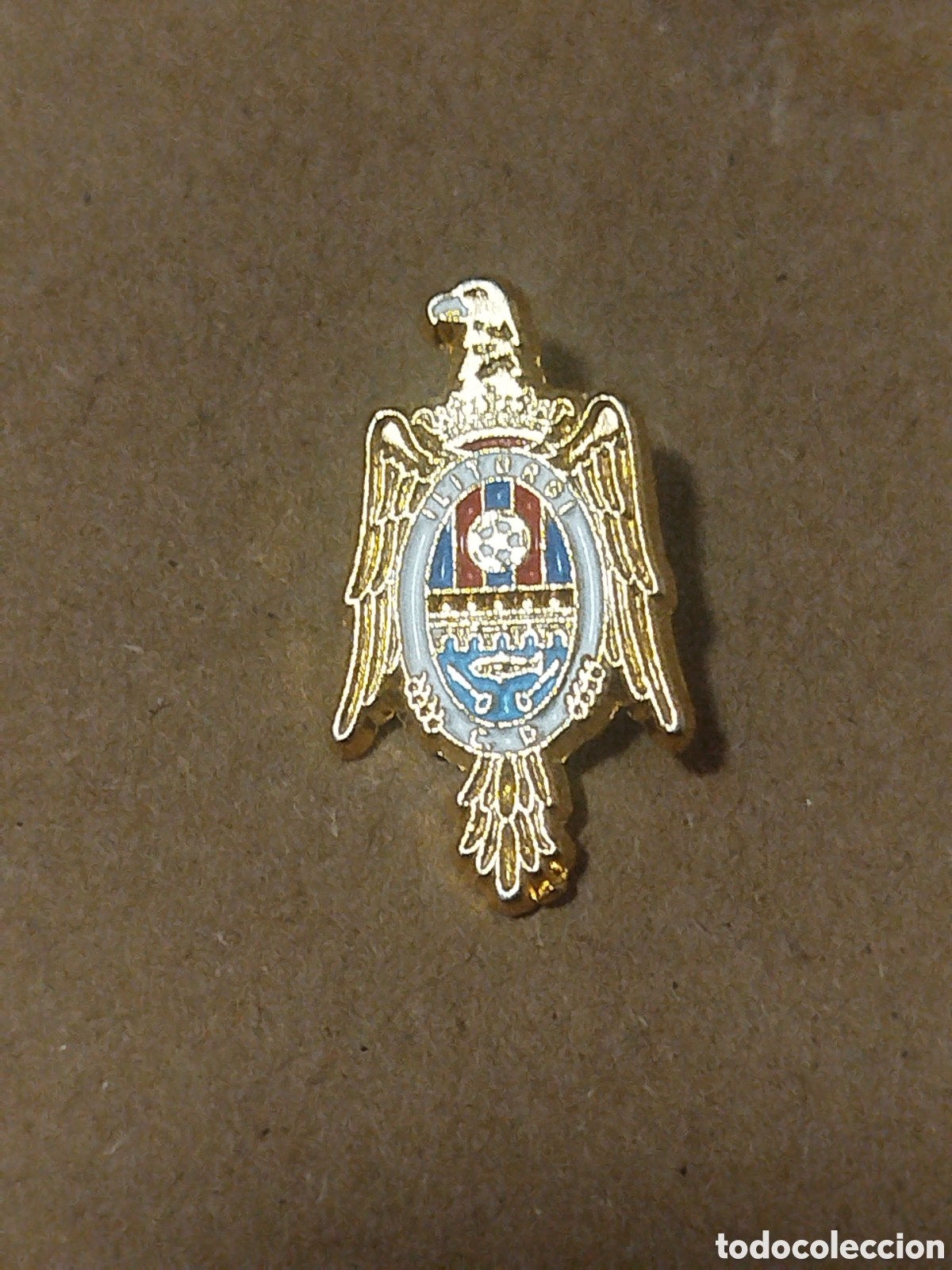 Sammelleidenschaft Sport: PINS DE FUTBOL OFICIAL ILITURGI CD ANDUJAR JA&Eacute;N