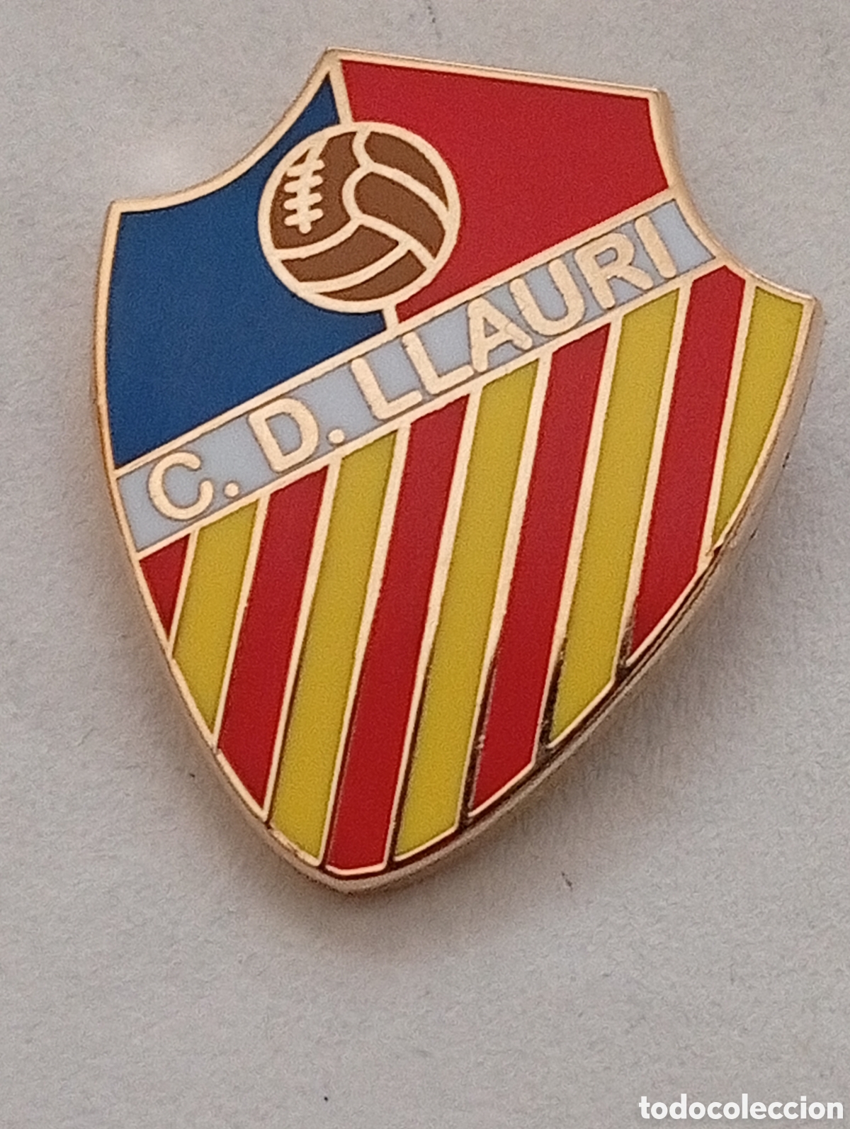 Coleccionismo deportivo: Pin - Club Deportivo Llauri ( Valencia)