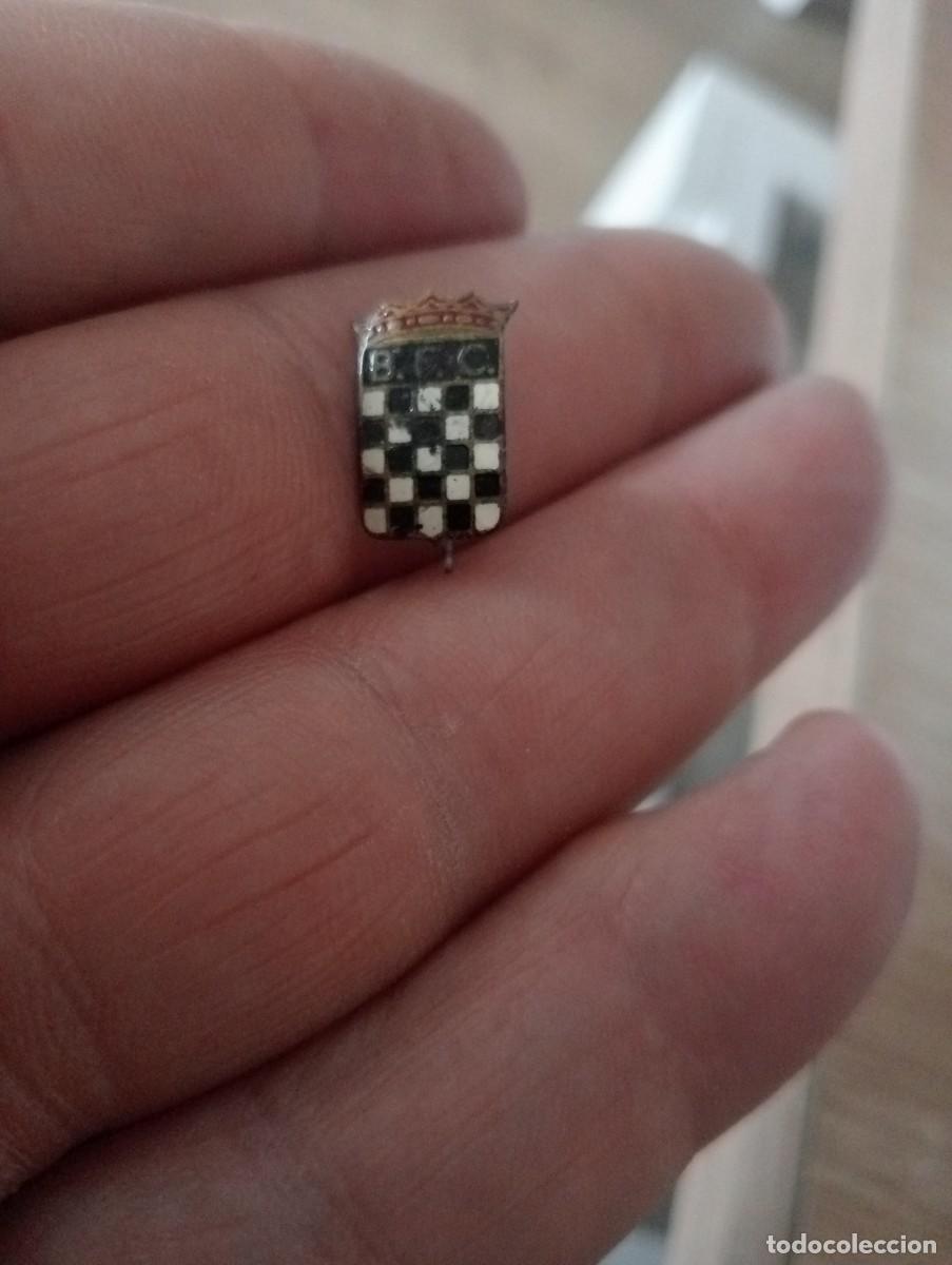 Collezionismo sportivo: INSIGNIA ESMALTADA F&Uacute;TBOL EXTRANJERO BOAVISTA FUTEBOL CLUBE OPORTO PORTUGAL PINS OJAL