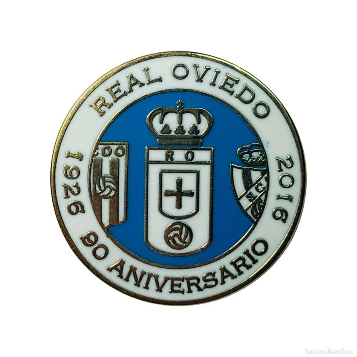 Coleccionismo deportivo: Pin Escudo Real Oviedo 90 A&ntilde;os &ndash; Futbol Asturiano