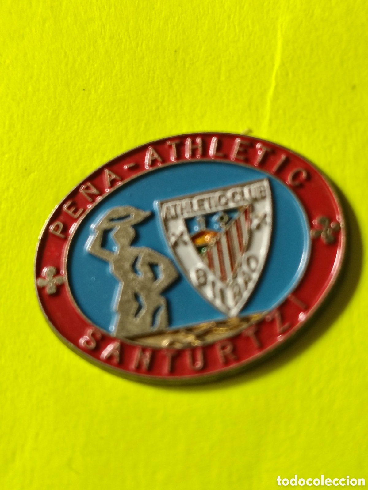 Sammelleidenschaft Sport: PIN FUTBOL PE&Ntilde;A ATL&Eacute;TIC BILBAO, SANTURTZI