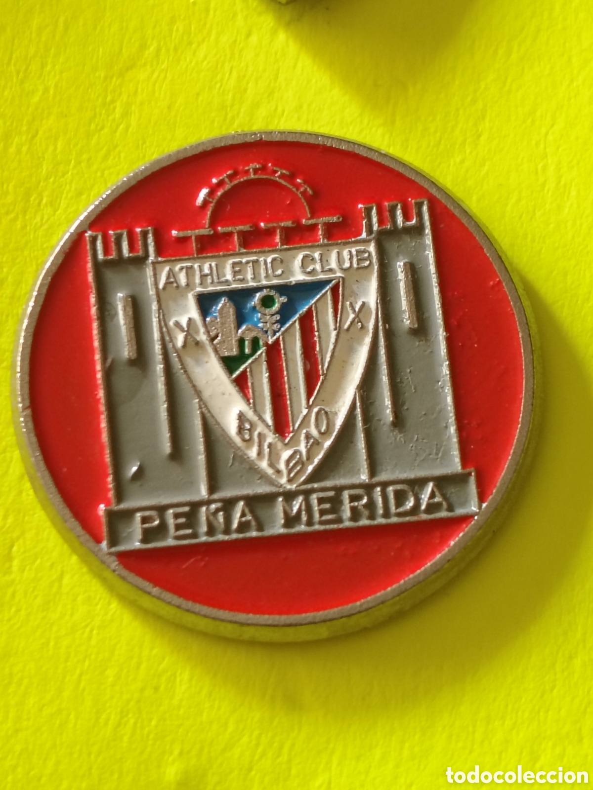 Collezionismo sportivo: PIN FUTBOL ATHLETIC DE BILBAO, PE&Ntilde;A M&Eacute;RIDA