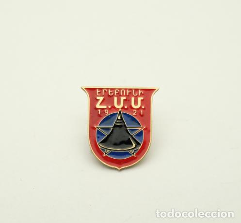 Sports collectibles: Badge Pin: European football clubs Armenia (UEFA) - &rdquo; SC Erebuni Yerevan &rdquo;
