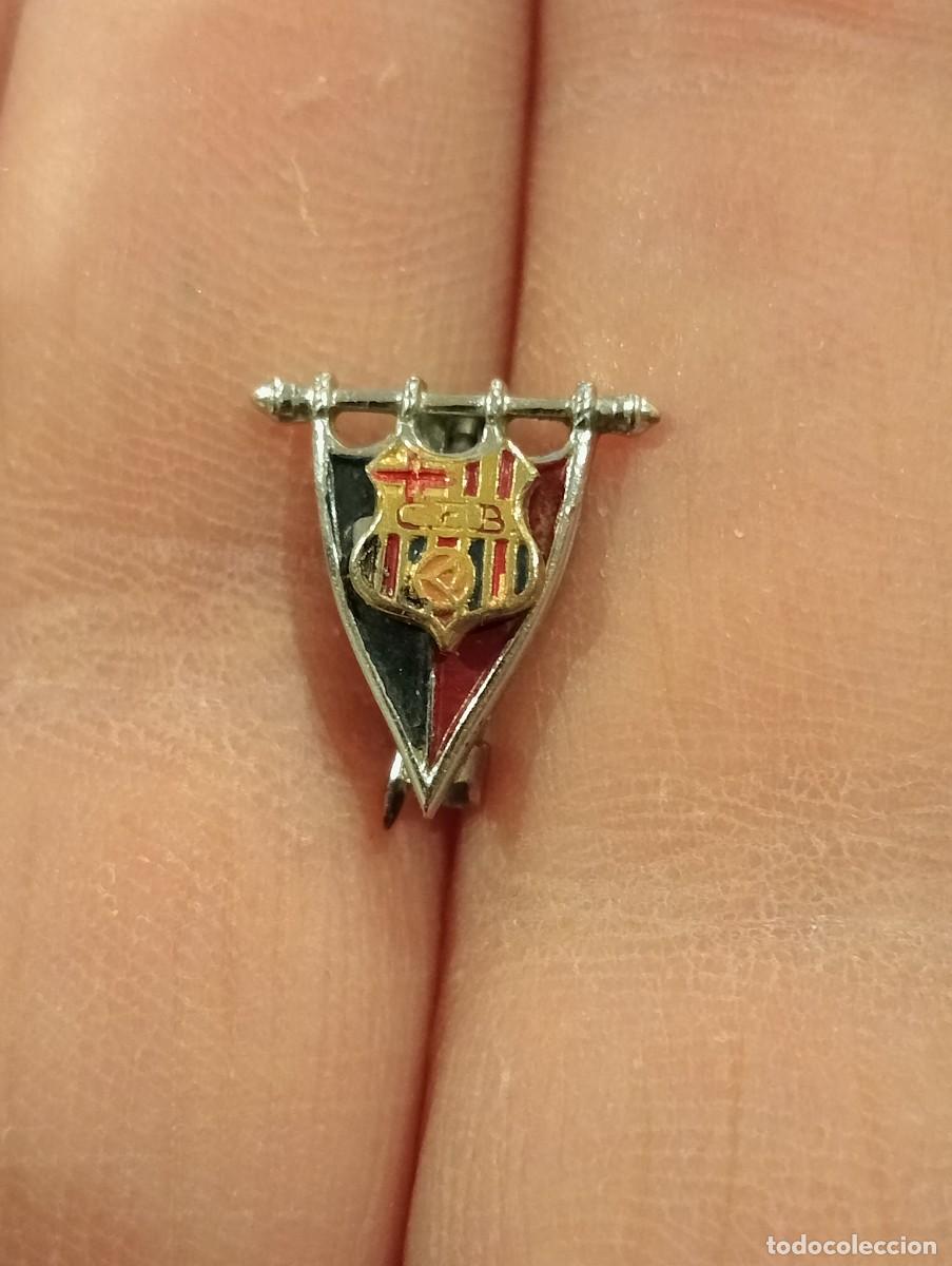 Collezionismo sportivo: RARA INSIGNIA F&Uacute;TBOL CFB BANDER&Iacute;N BARCELONA, BAR&Ccedil;A