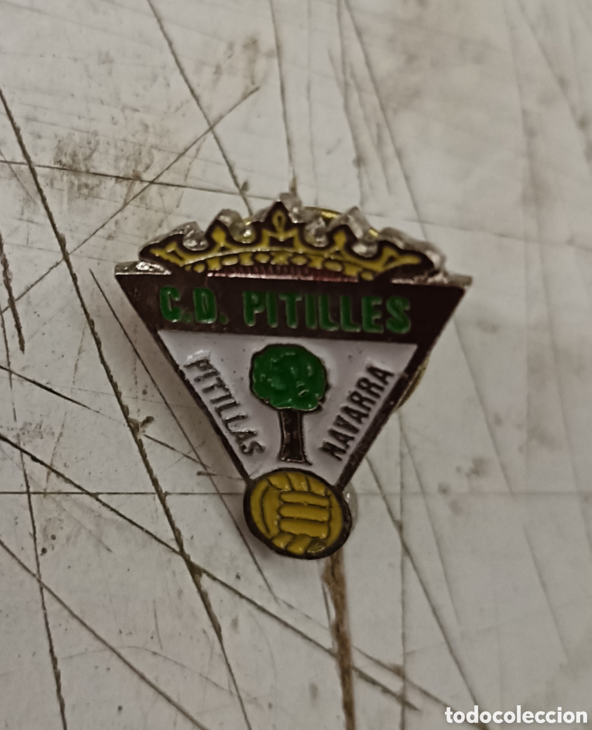 Collezionismo sportivo: Pin de futbol. C. D. Pitilles. Navarra