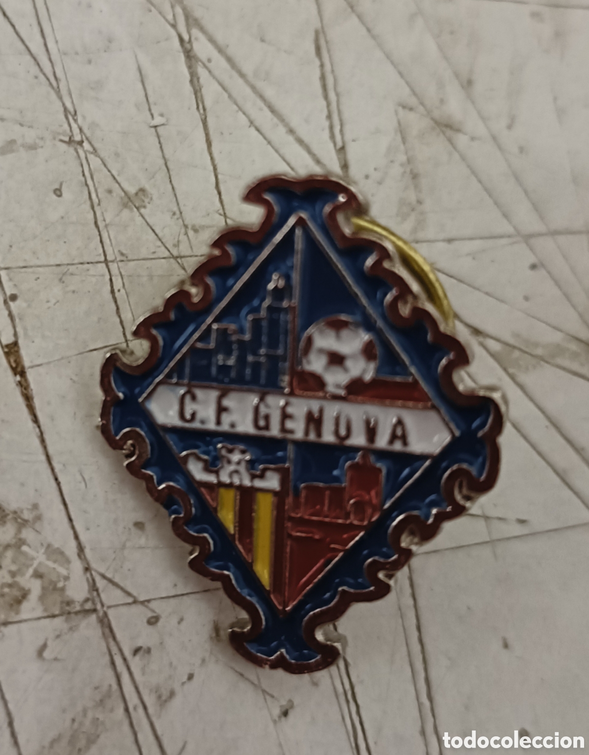 Collezionismo sportivo: Pin de futbol. C. F. G&eacute;nova
