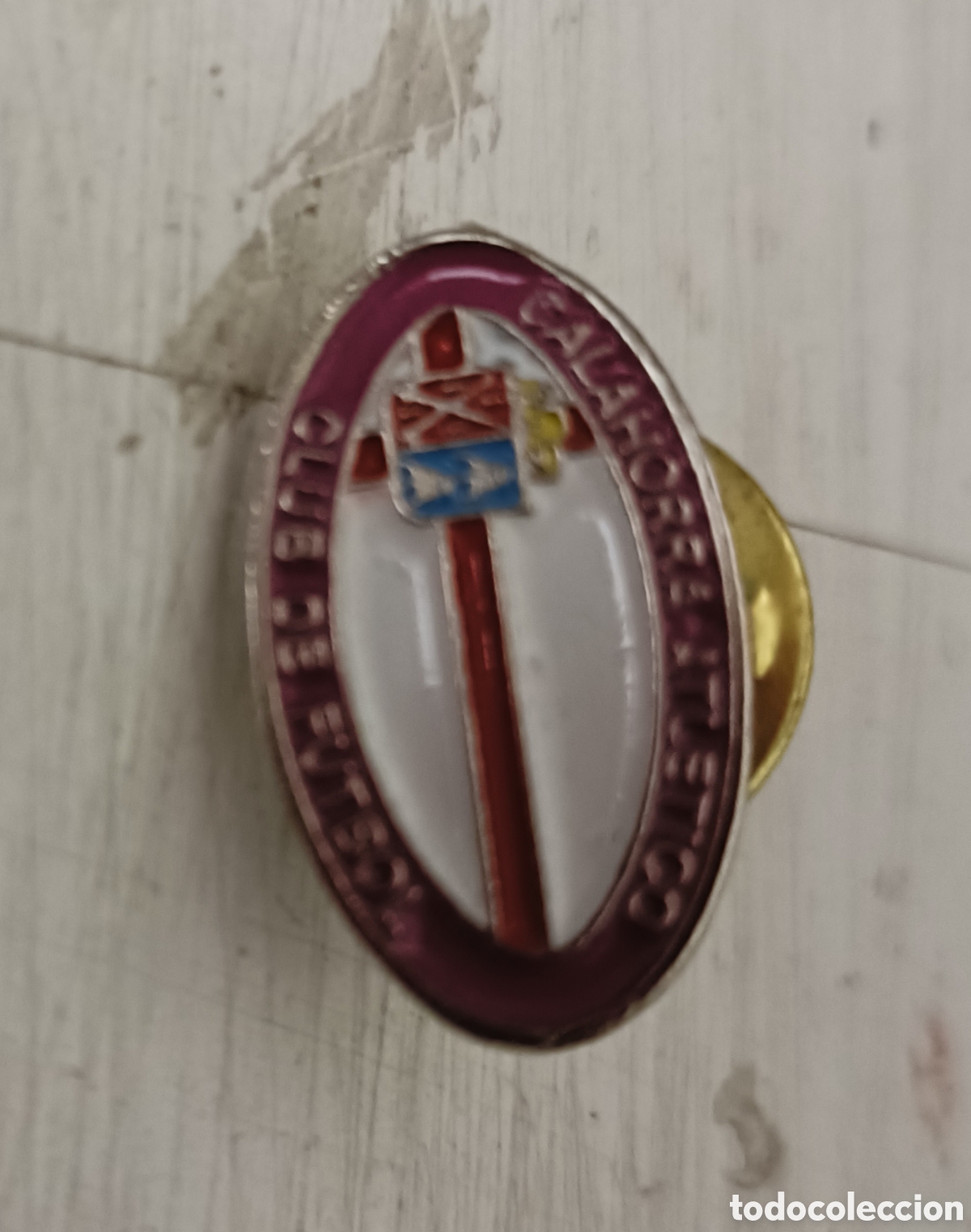 Sports collectibles: Pin de futbol. Club de f&uacute;tbol Calahorra
