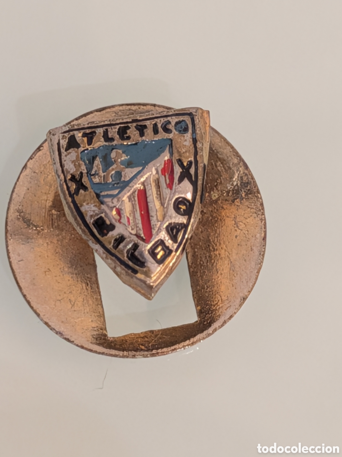 Coleccionismo deportivo: RARA INSIGNIA ATL&Eacute;TICO BILBAO PATENTADO