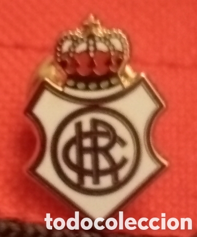 Coleccionismo deportivo: PIN F&Uacute;TBOL RECREATIVO HUELVA