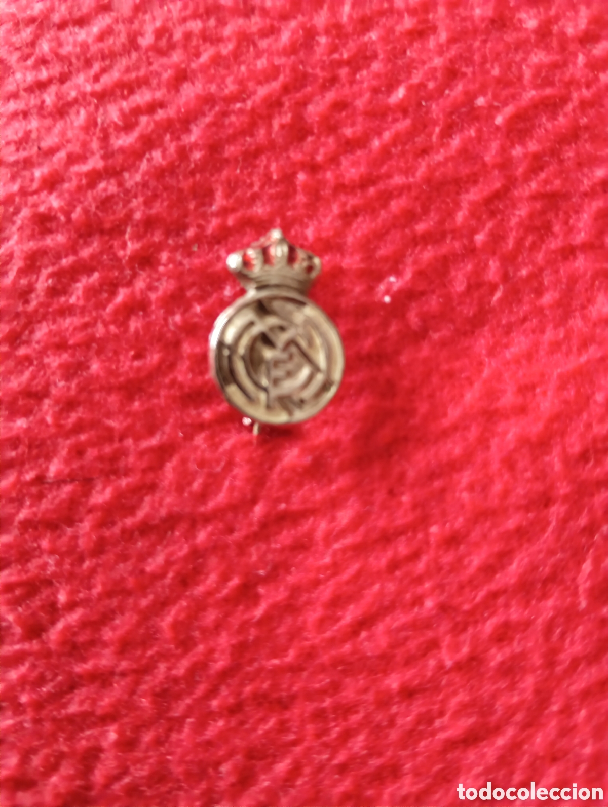 Coleccionismo deportivo: Ping de aguja real Madrid
