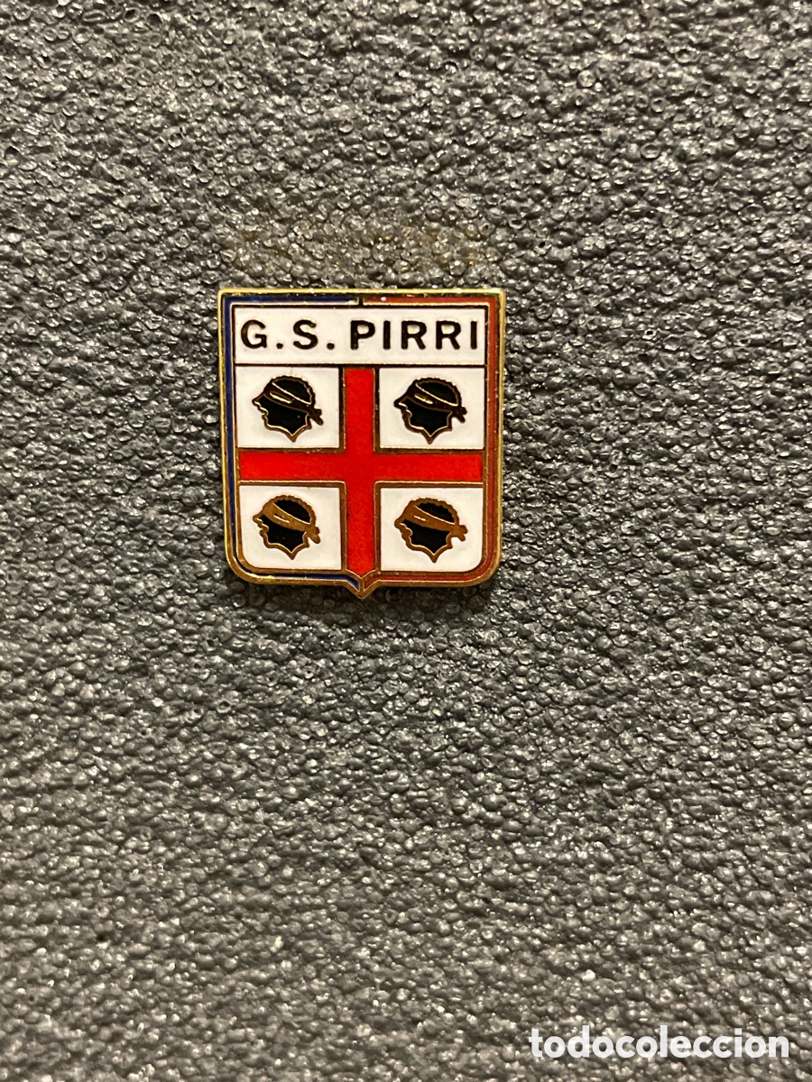 Coleccionismo deportivo: Pin 98 G.S. PIRRI - Cagliari, Cerde&ntilde;a