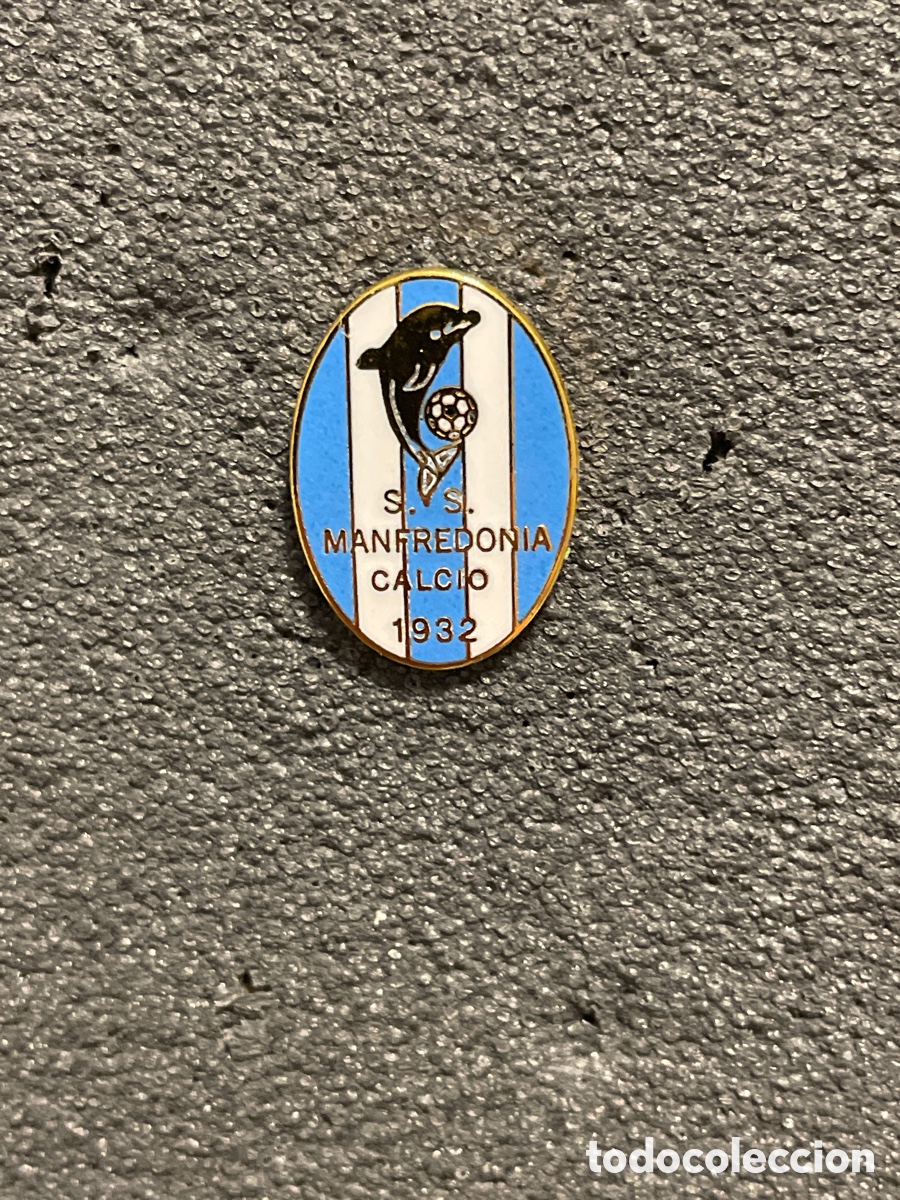 Coleccionismo deportivo: Pin 227 S.S. MANFREDONIA CALCIO - Manfredonia