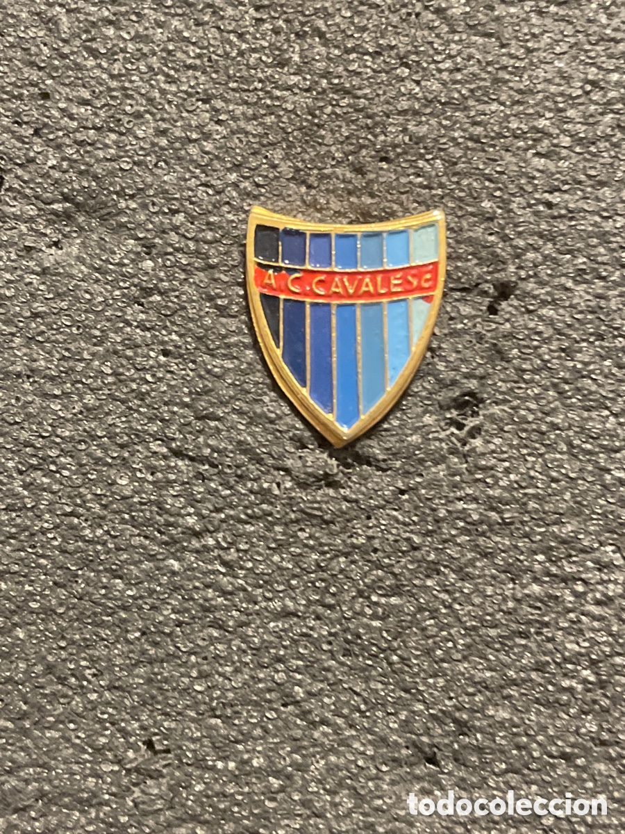 Coleccionismo deportivo: Pin 40 A.C. CAVALESE - Cavalese