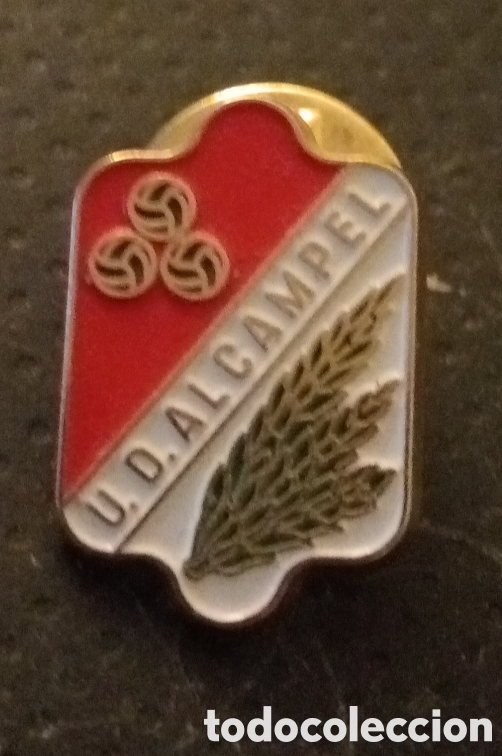 Coleccionismo deportivo: PIN F&Uacute;TBOL U.D.ALCAMPEL